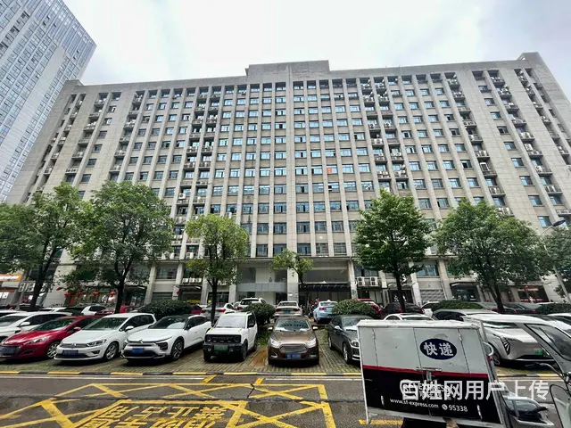 （老板本人）麓谷新长海全新精装写字楼带办公家具房东直租 - 图片 3