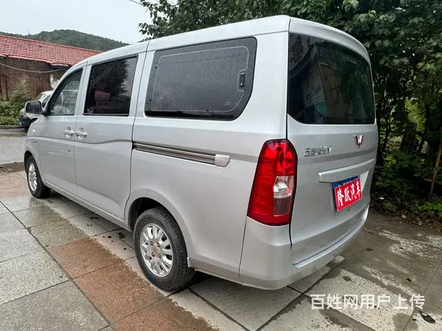 2018年末精品高配五菱荣光V - 图片 9