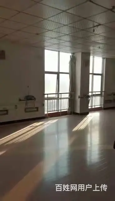 老城区青年宫大楼三楼空房招租,可做健身房、办公，价格优惠 - 图片 4