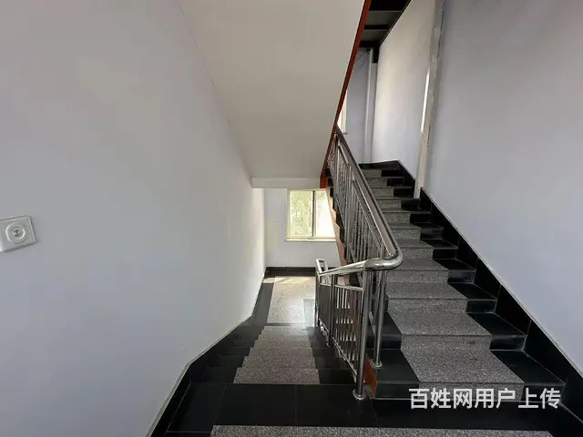 （微易转）百花园北门带隔断280平商铺出租 - 图片 9