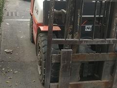 二手叉车，废铁价！