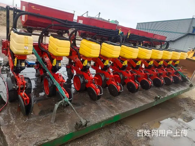 卖马克播种机 - 图片 1