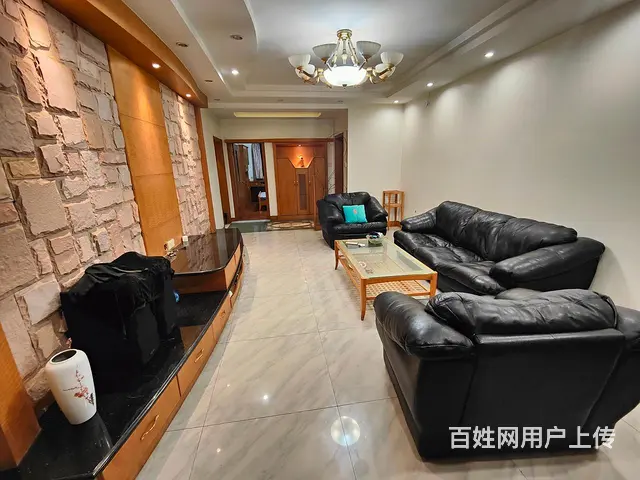 在装电梯了 好停车 富兴时代 湘雅附一 烈士公园北门 	绿地 - 图片 2