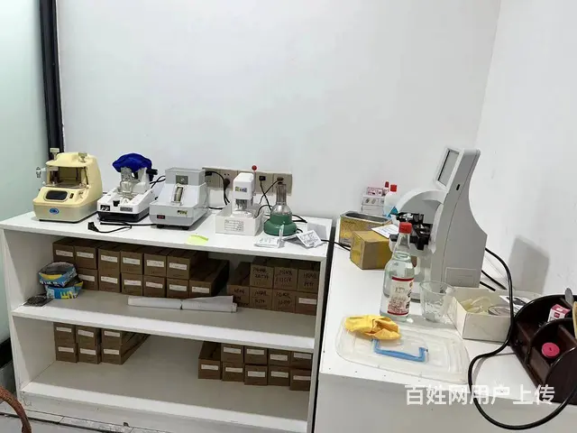 袁州区文浦路90平眼镜店转让 - 图片 1