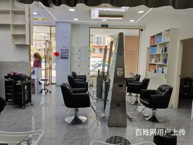 （51旺铺推荐）椰博路大型小区门口121平铺面转让 - 图片 6