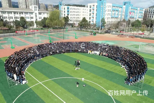 集体照毕业照拍摄哪家靠谱？成都柠檬文化很专业！ - 图片 1