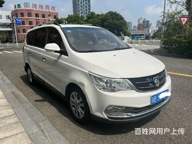 宝骏730 2017款 1.8 序列变速 豪华型7座 - 图片 10