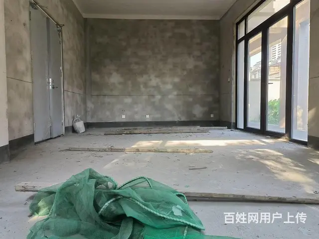 专卖别墅 双拼大别墅 证过二 200平大院子 带负一 - 图片 3