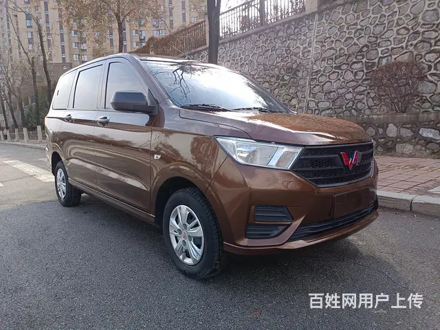 5座五菱宏光S。2021年10月车 - 图片 2
