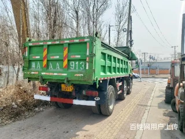 一汽解放翻斗车 - 图片 1