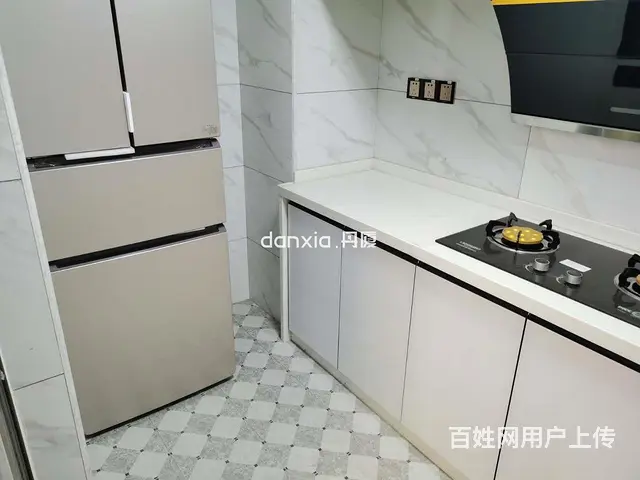 海沧旁龙池新天地 精装电梯大两房 家具齐全拎包入住 交通便利 - 图片 4