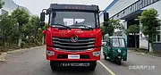 揭阳东风D3单桥挖机平板车 135/150挖机平板拖车厂家一