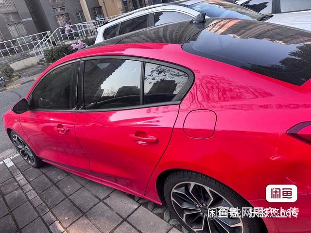 福特福克斯的图片