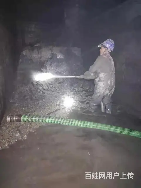 清理化粪池，管道疏通.大型吸污车.管道清淤抽下水井 - 图片 6