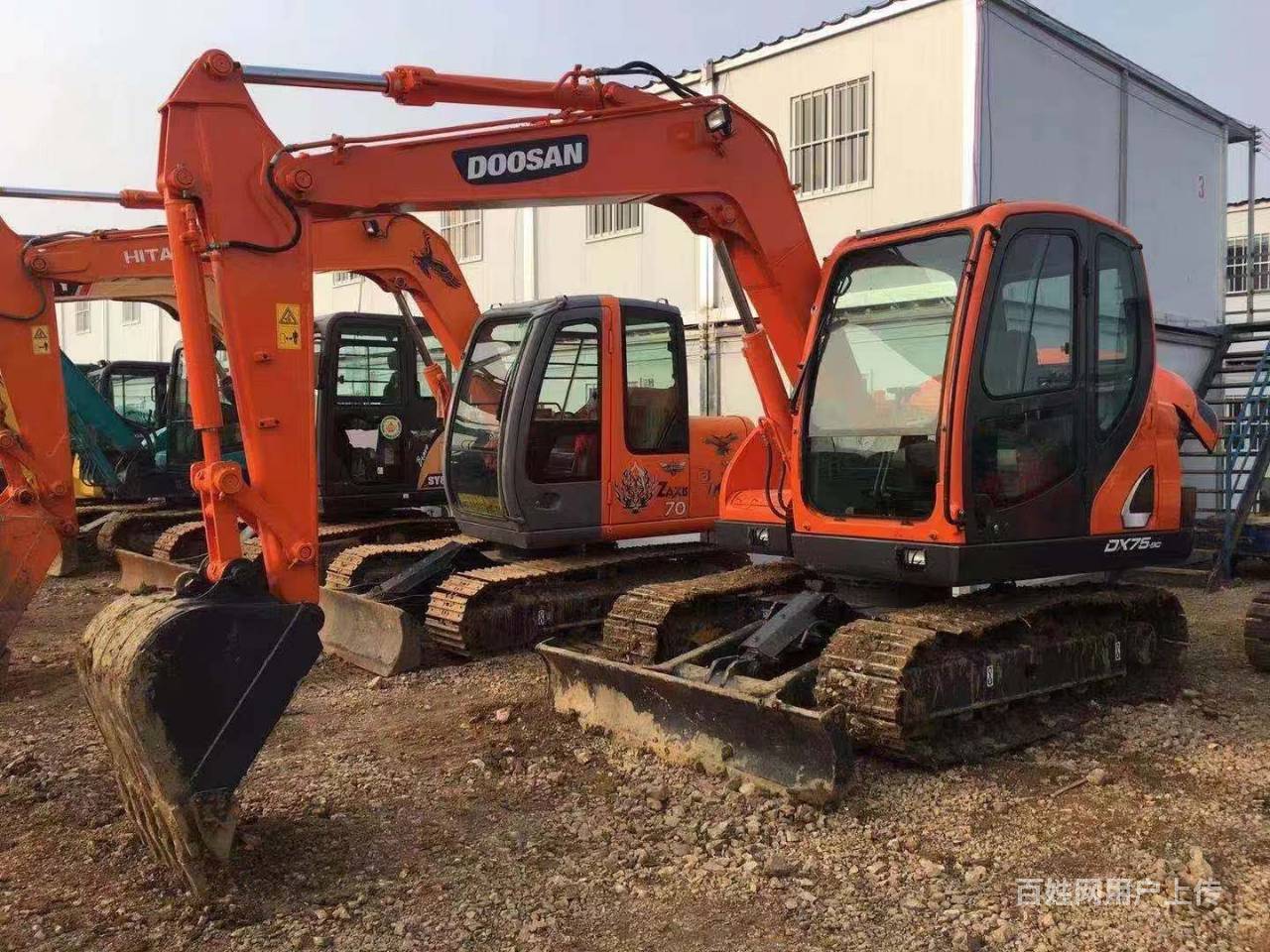 转让 新款斗山75挖掘机 19年机子 送货上门