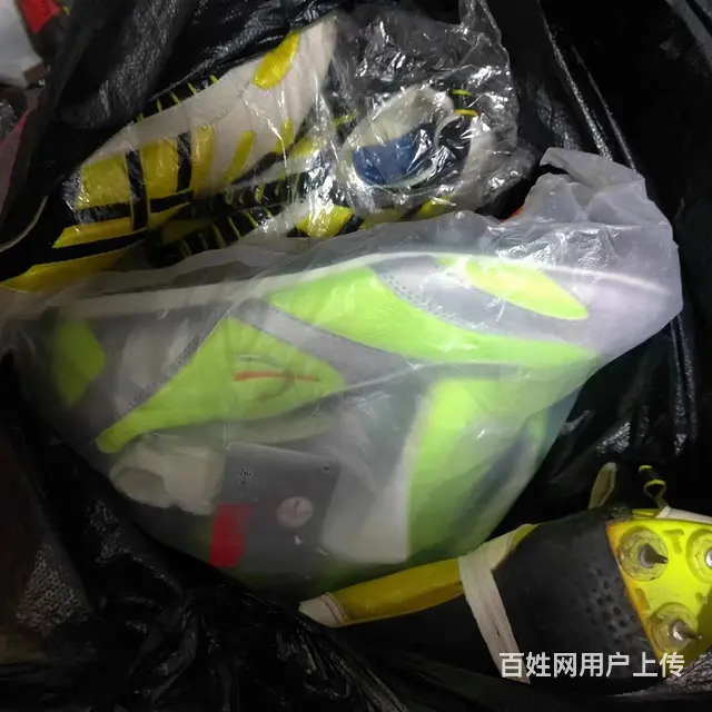 纯皮钉子鞋 - 图片 2