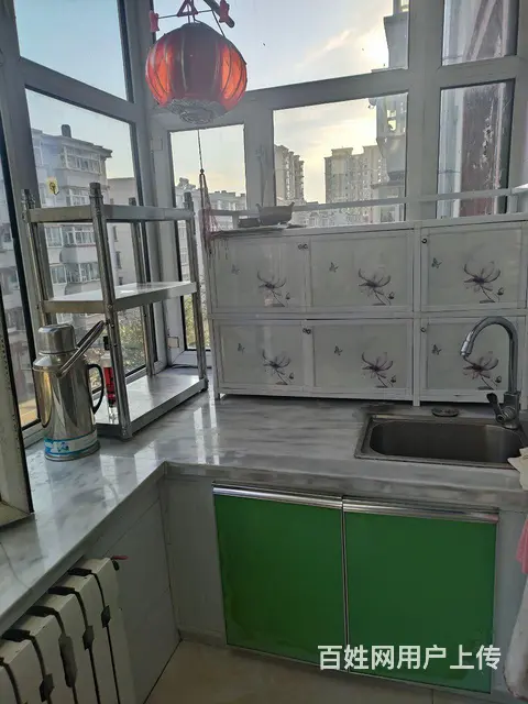 楼房位于站前铁路村八号楼三楼出租 - 图片 9
