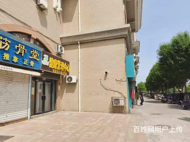 【福铺】宝龙广场进出口沿街|分租门头二楼35平 - 图片 2