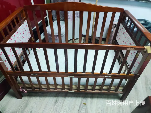 婴儿床 - 图片 1