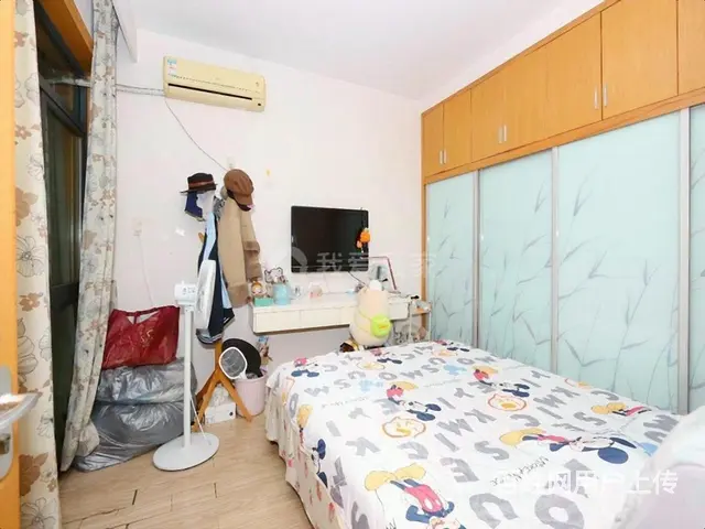 倾城之恋，滨江区政府，标准两房，小区中间 - 图片 1