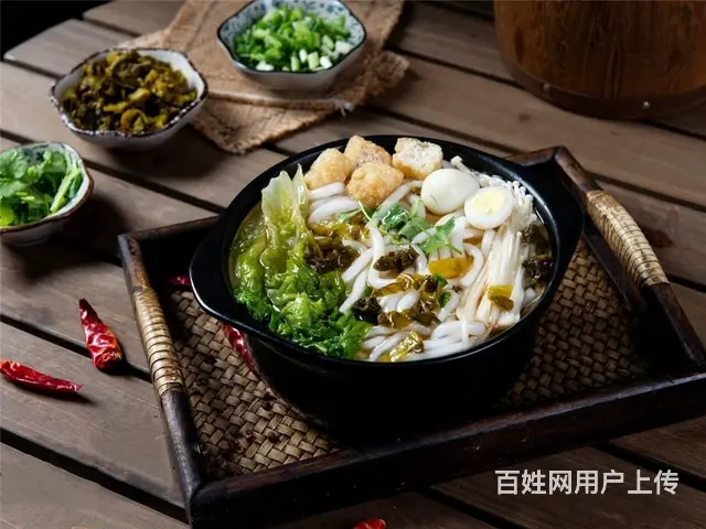 正宗砂锅店加盟 川味冒菜加盟费 - 图片 1