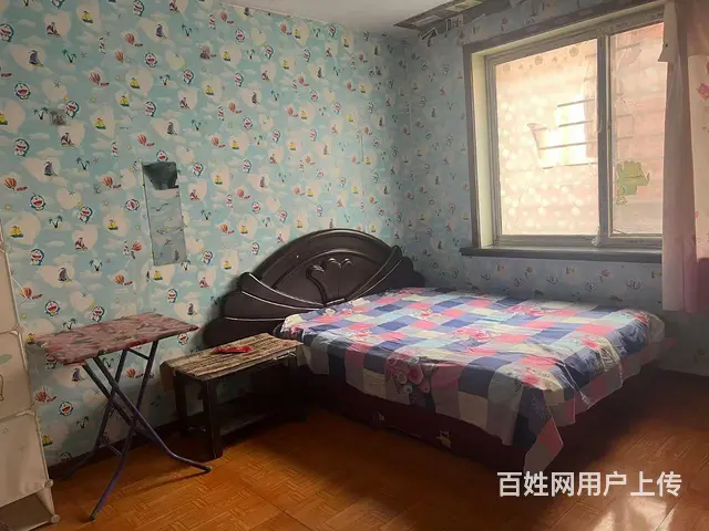 友谊小区二楼40平一室一 厅双人床热水器衣柜年租550 - 图片 3