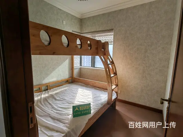 年轻时尚,3室2厅2卫1阳台,观景房,采光视野很好 - 图片 1