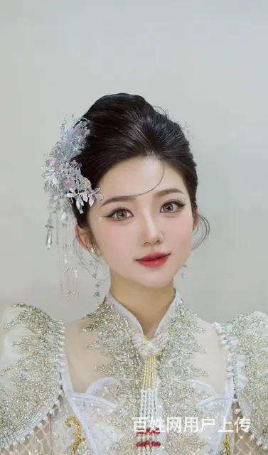 学化妆美甲纹绣来大同小乐 - 图片
