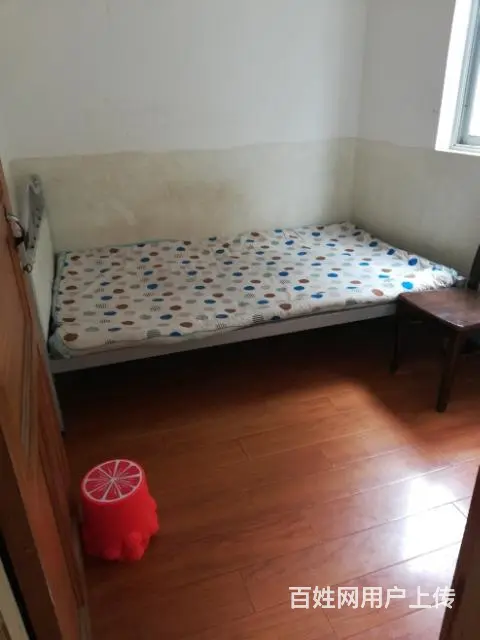 安全安静环保自建中户型套房带部分家具出租的图片