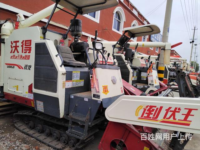合作社处理沃得2020年105收割机的图片