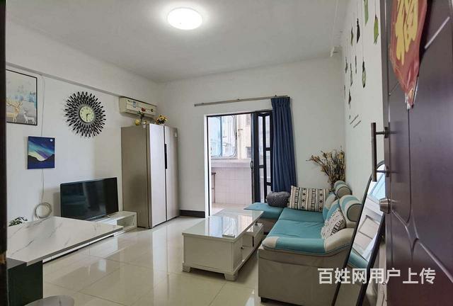 拱北关口迎宾广场电梯精装2房2厅出租，租价3300，近关口的图片