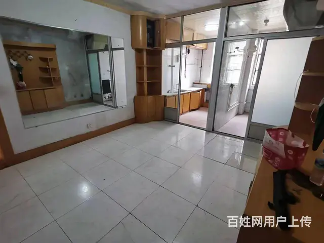 中心地段西街小区 - 图片 5