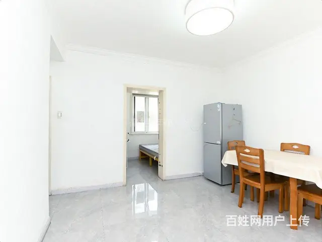 西湖边 银泰旁定安路地铁口 南北通透两房 厨 卫都有窗户 - 图片 3