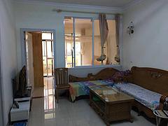 精装修设施齐全花园式小区拎包入住房