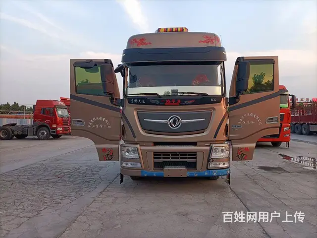 东风天龙 旗舰560马力手动挡带液缓包提挡可分期 - 图片 1