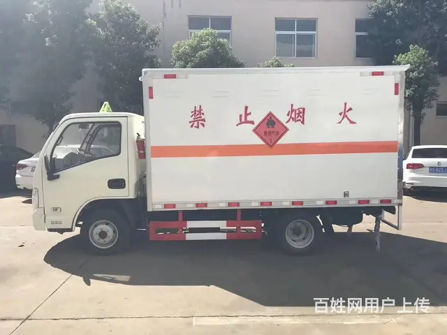 厢体3米3跃进柴油版危化厢式运输车气瓶车防爆车 - 图片 2