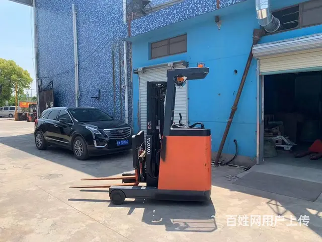 九成新丰田1.5吨前移式电动叉车 个人仓储二手叉车 - 图片 1