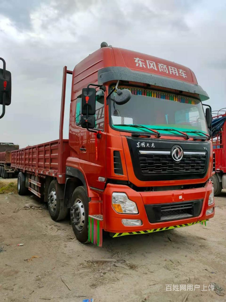 东风天龙前四后四平板9米6国五292马力可分期包提 - 金华婺城货车