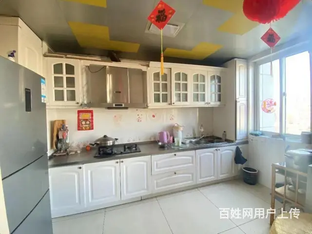 捡漏！新华南路电梯房，4室精装修，低于市场价 - 图片 1