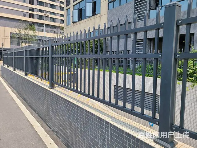 汕尾学校厂区锌钢围墙铁艺别墅庭院栏杆隔离栅栏定制护 - 图片 3
