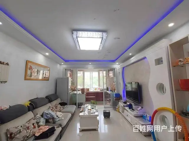 中华园车库上一楼71平两室阴阳中等装修带家具家电 - 图片 1