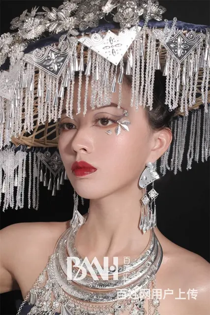 学化妆求高薪工作？来百美汇学习彩妆 - 图片 5