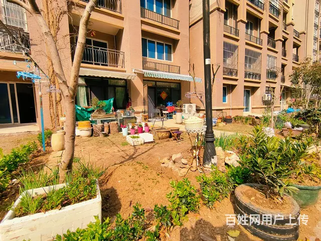 捡漏！只此一套！一楼带花园，可种花种菜，精装三房，拎包入住。 - 图片 1