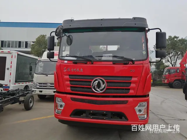 东风天龙后八轮平板车拖车活动价格先到先得 - 图片 1