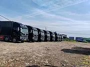 低价处理柳汽乘龙H5 厢式货车 库存新车