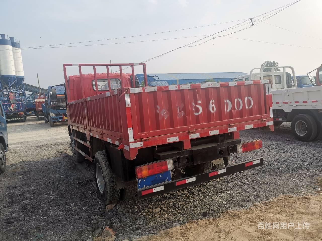 国五蓝牌小货车 解放大王驾到4.2米平板小货车