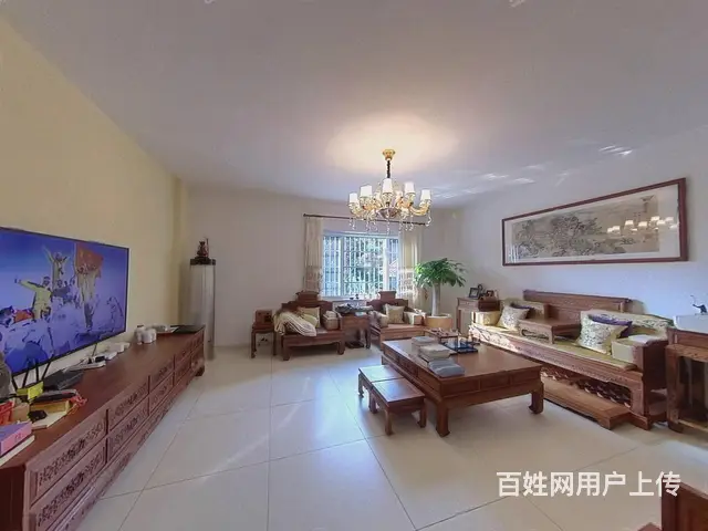 降价100万市区别墅 荣泰山庄 精装修上下两层 带大花园 - 图片 1