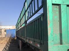 13米轻体 半挂车 高栏 国5