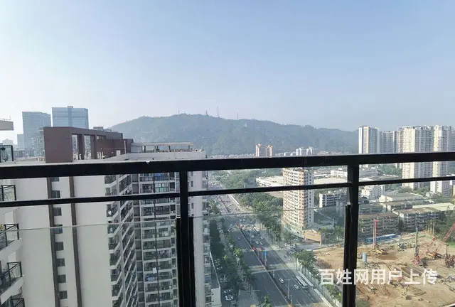 拱北关口岭秀城电梯精装81平大一房一厅出租，租价3000。 - 图片 9