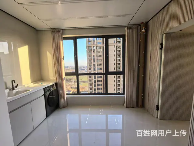 映湖路小学附近 和兴南郡名城 25楼精装修 - 图片 4